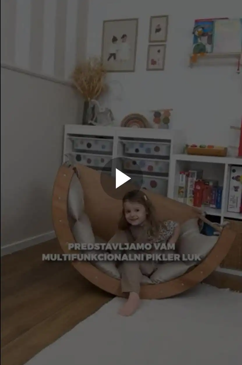 Multifunkcionalni pikler luk i deca koja ga koriste u razlicitim varijantama