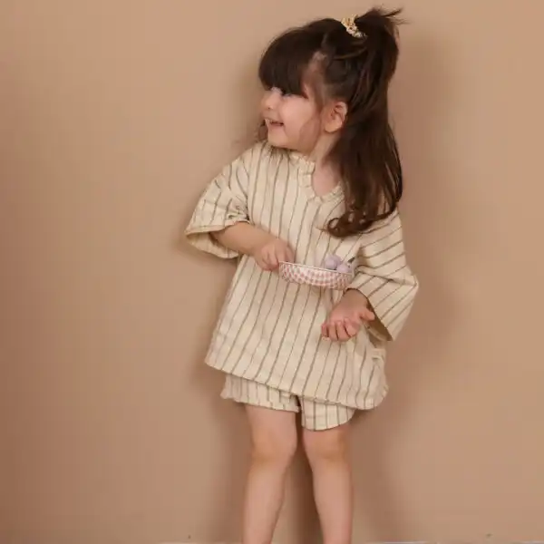 lagani komplet od pamucnog zakarda sa bez straftama na devojcici