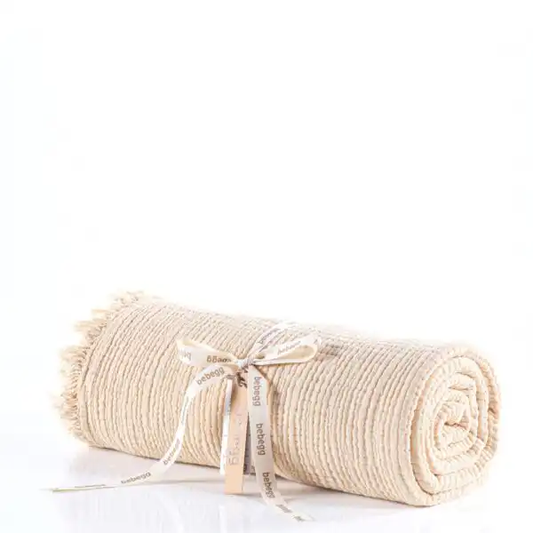 prekrivac za bebe u krem boji