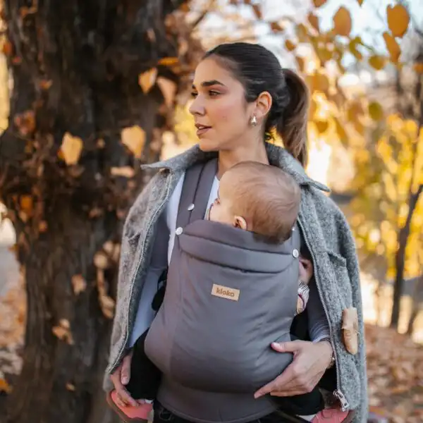 kengur nosiljka u sivoj boji